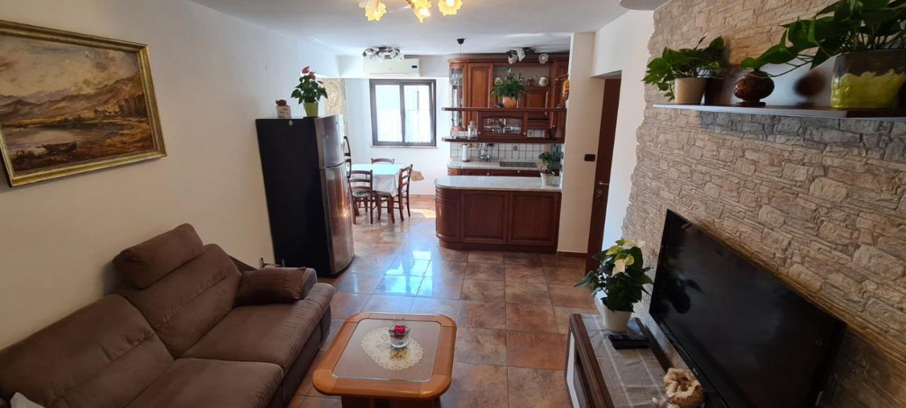 Izola City Center Apartment Экстерьер фото