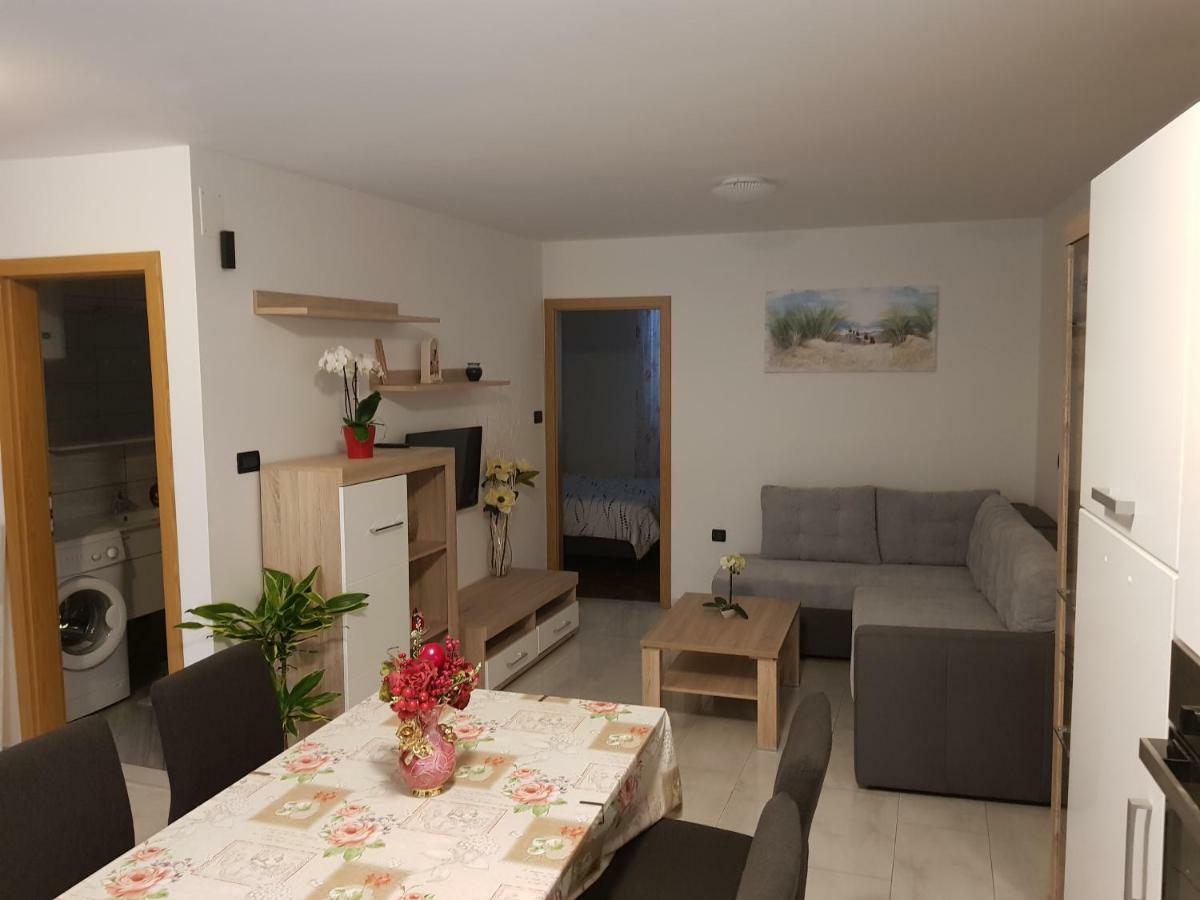 Izola City Center Apartment Экстерьер фото